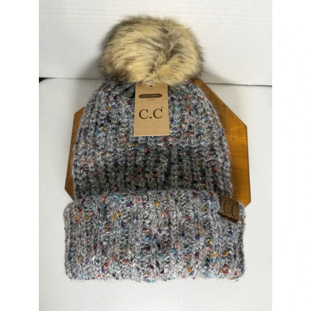C.C Confetti Knit Beanie Hat Faux Fur Pom Pom Fuzzy Lined Gray One Size NWT